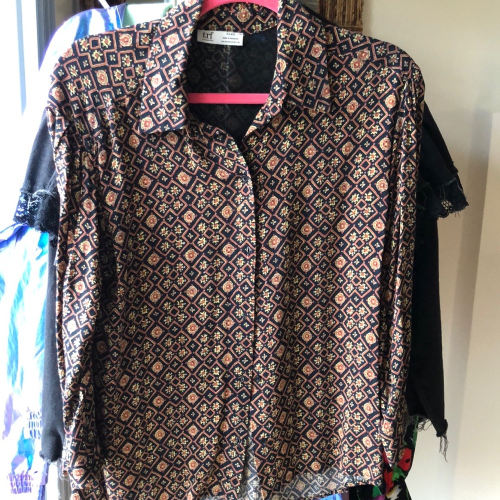 Button up Zara shirt